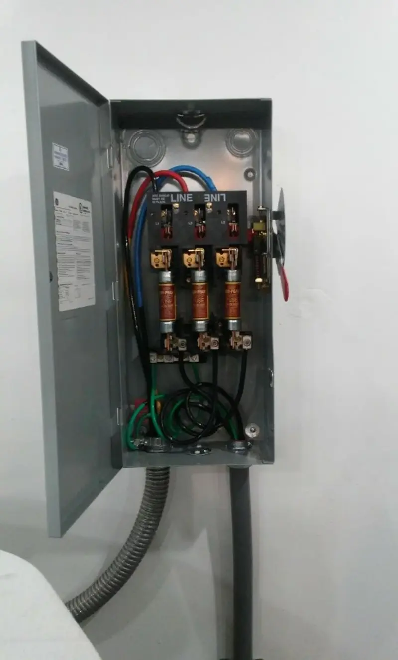 Three-phase disconnect switch installed for Electrical Wiring & Rewiring in Hegins